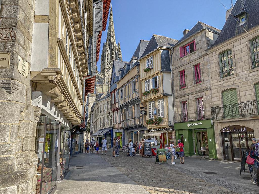 Quimper: T3 Avec Vue Cathedrale Proche Gare Apartment Exterior photo