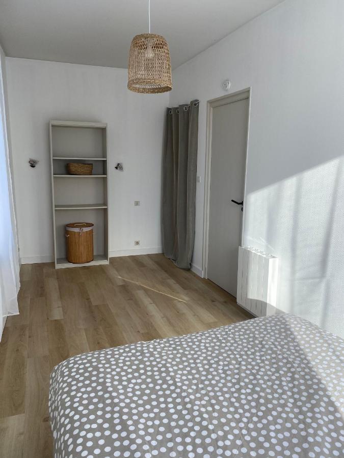 Quimper: T3 Avec Vue Cathedrale Proche Gare Apartment Exterior photo
